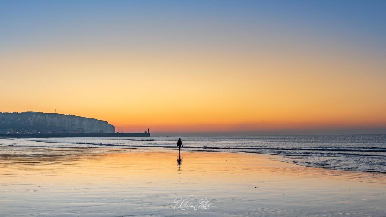 La Verriere. Les Locations Isahora C'Est Aussi Plusieurs Appart' De Standing A 2 Pas Du Chateau D'Eu, Des Falaises Du Treport, De Mers Les Bains Et Aux Portes De La Baie De Somme Eu (Seine-Maritime) Exterior photo