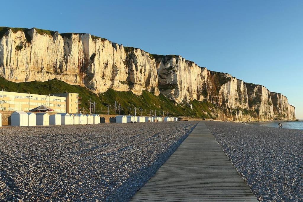 La Verriere. Les Locations Isahora C'Est Aussi Plusieurs Appart' De Standing A 2 Pas Du Chateau D'Eu, Des Falaises Du Treport, De Mers Les Bains Et Aux Portes De La Baie De Somme Eu (Seine-Maritime) Exterior photo